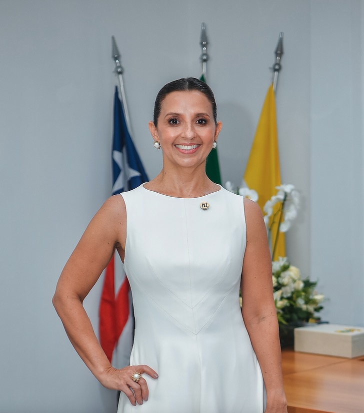 Perla Risette Alves Lima