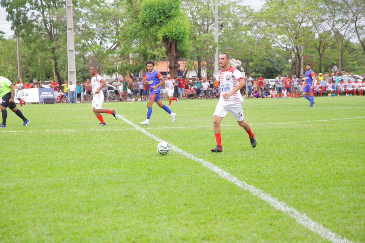 Jogos de hoje: confira partidas de futebol deste domingo (19) - Jogada -  Diário do Nordeste